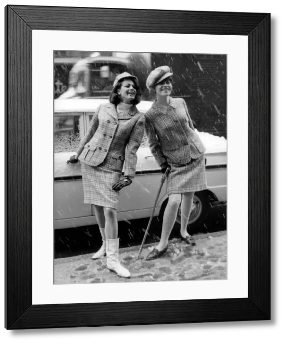 Framed Print : How Kind of the Weather: Fashion models Angie Grant (left Framed Print : How Kind of the Weather: Fashion models Angie Grant (left