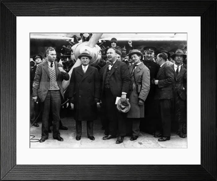 Framed Print : Atlantic Fliers at Cryodon. Captain Erroll Boyd, Mr. Lavine and Lt. H. Connor Framed Print : Atlantic Fliers at Cryodon. Captain Erroll Boyd, Mr. Lavine and Lt. H. Connor