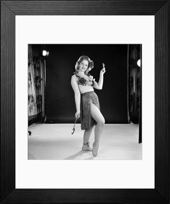Framed Print : Hula girl costume modelled by Peggy Cage. E500-003 Framed Print : Hula girl costume modelled by Peggy Cage. E500-003