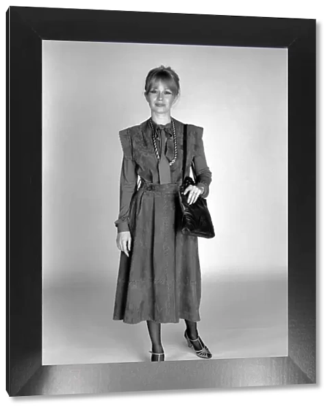 Fashion: Eye Catcher Thatcher. February 1975 75-00848-005