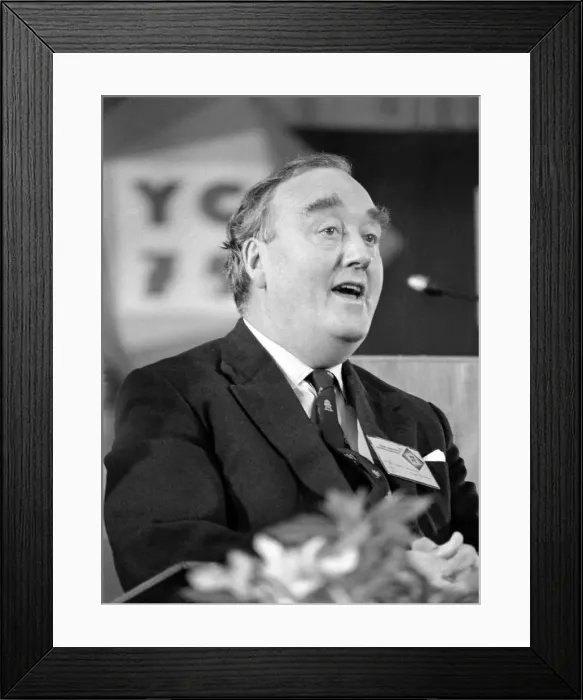 Framed Print : William Whitelaw and Margaret Thatcher meet young conservatives. February 1975 75-00767 Framed Print : William Whitelaw and Margaret Thatcher meet young conservatives. February 1975 75-00767