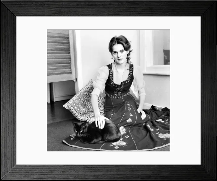 Framed Print : Healers Feature: Anna MaCloud: Woman with cat. February 1975 75-00711-006 Framed Print : Healers Feature: Anna MaCloud: Woman with cat. February 1975 75-00711-006