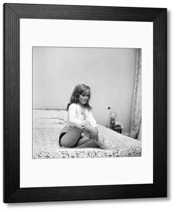 Framed Print : Actress Wendy Richard at her home in Baker Street, shortly before appearing in Framed Print : Actress Wendy Richard at her home in Baker Street, shortly before appearing in