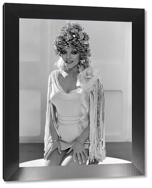 Actress Joan Collins. January 1975 75-00431-006
