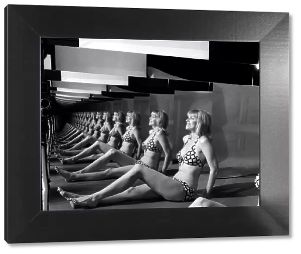 Photography  /  Mirror  /  Unusual. Model Nancy Lee. March 1975 75-01252-004