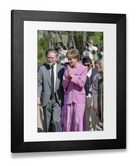 Framed Print : Princess Diana visit to Nepal, her first official solo visit abroad since the separation Framed Print : Princess Diana visit to Nepal, her first official solo visit abroad since the separation