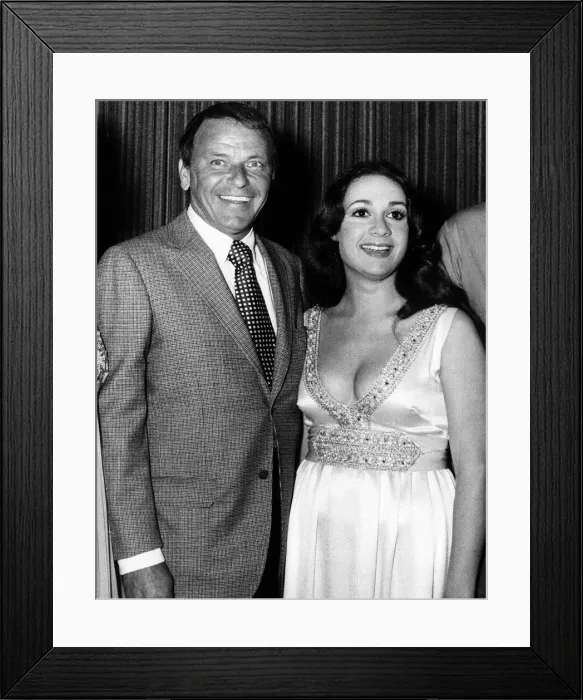 Framed Print : Frank Sinatra - June 1971 Framed Print : Frank Sinatra - June 1971