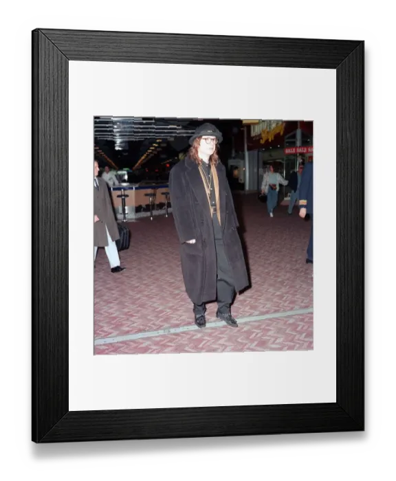 Framed Print : Ozzy Osbourne - Rock Star - January 1991 at London Airport Framed Print : Ozzy Osbourne - Rock Star - January 1991 at London Airport