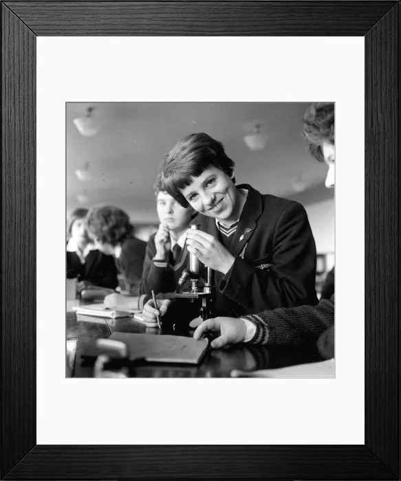 Framed Print : 18  /  9  /  62 British swimming sensation, Linda Ludgrove pictured on her return to school