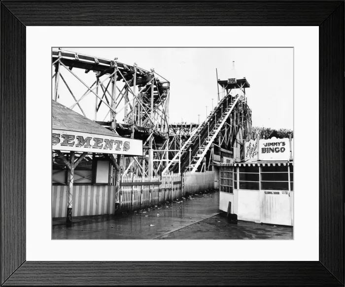 Framed Print : The Spanish City amusement park in Whitley Bay - the rollercoaster Framed Print : The Spanish City amusement park in Whitley Bay - the rollercoaster