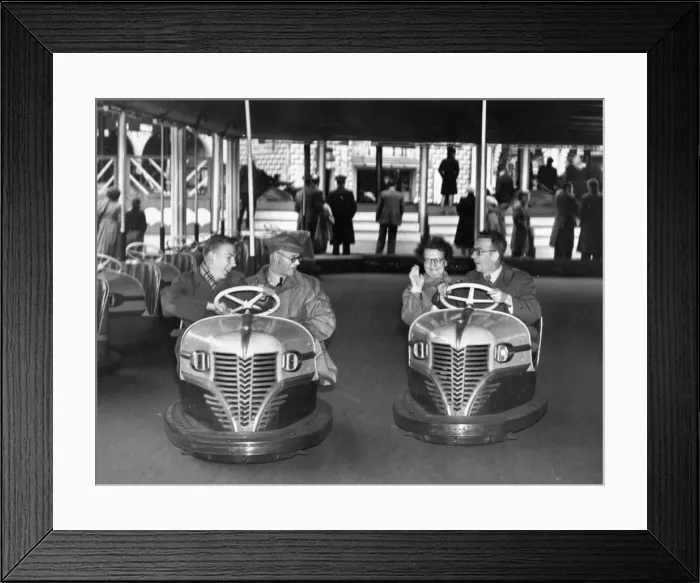 Framed Print : The Spanish City amusement park in Whitley Bay This happy foursome are enjoying Framed Print : The Spanish City amusement park in Whitley Bay This happy foursome are enjoying