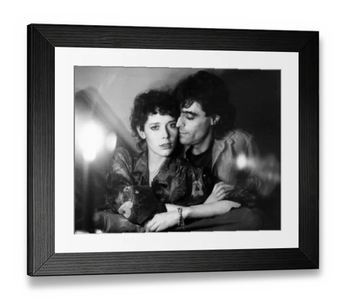 Framed Print : Lovers Silvia Kristel and Ian McShane. The dutch actress has been with the Manchester