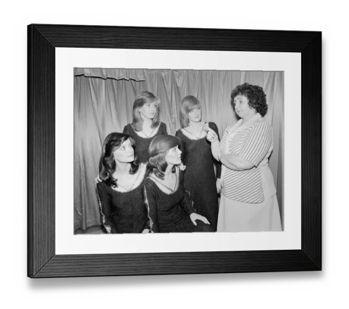 Framed Print : Maureen Nolan mother of the Nolan sisters seen here with the girls during the girls tour Framed Print : Maureen Nolan mother of the Nolan sisters seen here with the girls during the girls tour