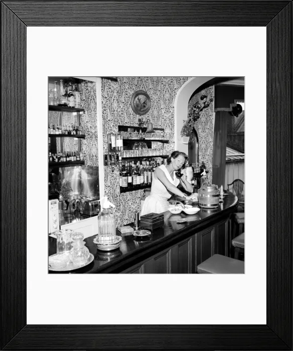 Framed Print : Occupation: Barmaid: Liz Allen. 1954 A173-006