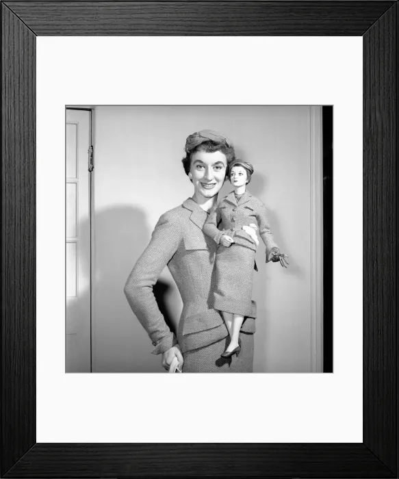 Framed Print : Clothing Fashions 1954: Mannequin modelling the latest twin set. 1954 A107-003