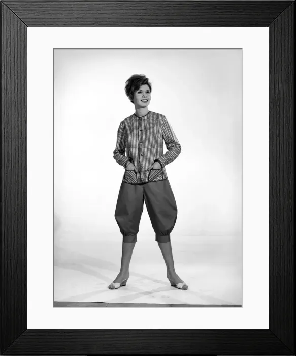Framed Print : Clothing: Fashion: Jacket. Woman wearing plus four trousers and jacket