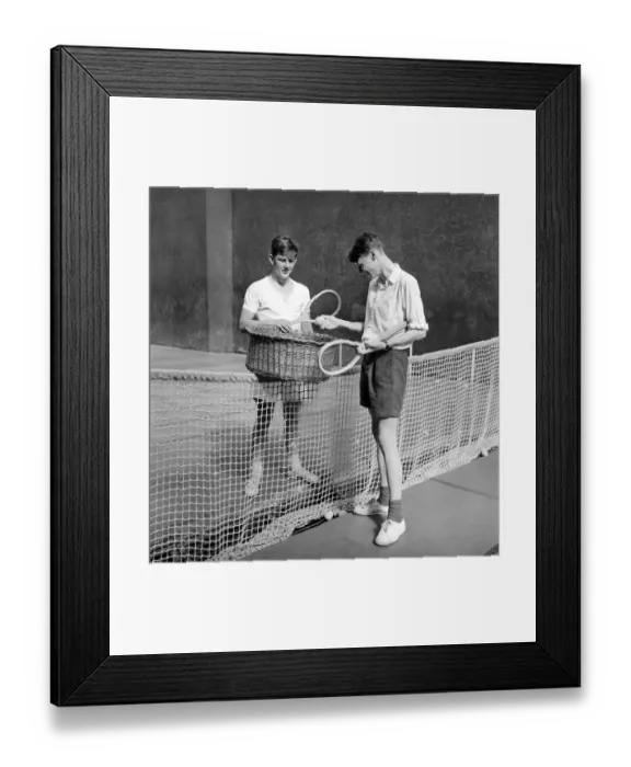 Framed Print : Sport: Real Tennis: Before Wimbledon and during the reign of Henry VIII Real Tennis was