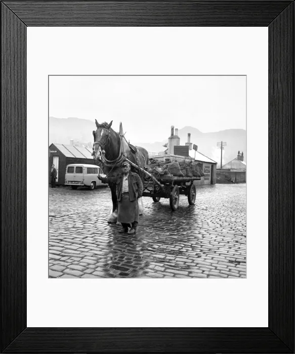 Framed Print : Coalman delivering coal. May 1958 A687-009 Framed Print : Coalman delivering coal. May 1958 A687-009