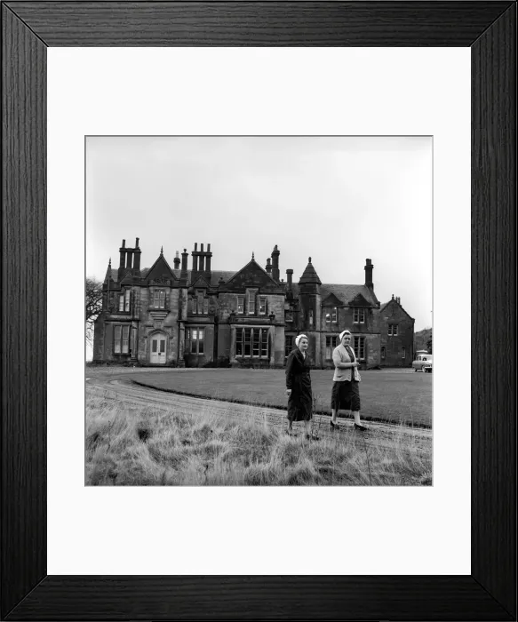 Framed Print : False teeth factory in Dundee: The factory makes and bakes in their kiln (oven Framed Print : False teeth factory in Dundee: The factory makes and bakes in their kiln (oven