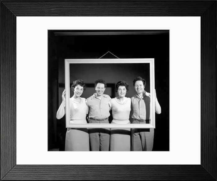 Framed Print : D. I. Y. : Putting your friends in the picture. 1959 A783-004