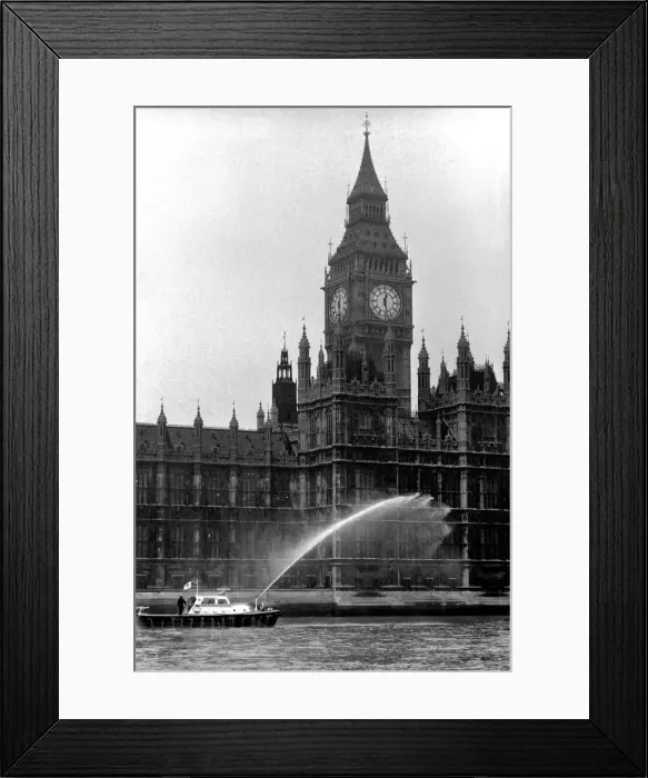 Framed Print : Londons New Fireboat: London Fire Brigade have taken delivery of a new fireboat Framed Print : Londons New Fireboat: London Fire Brigade have taken delivery of a new fireboat