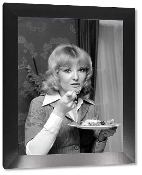 Actress Lyn Paul seen here at the home of Sonia Allison the Daily Mirror cook who
