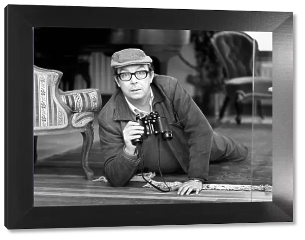Comedian Eric Morecambe seen here at his Hertfordshire home 1971 71-12050-003
