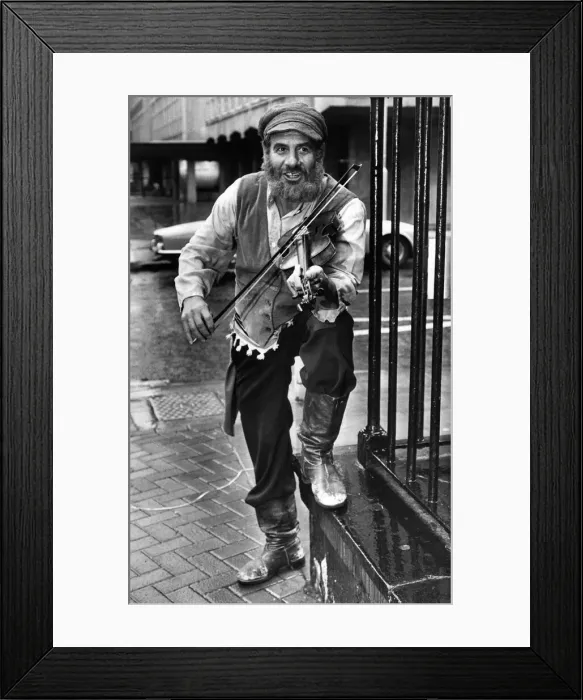 Framed Print : Actor Cusim Topol. March 1987 P005106 Framed Print : Actor Cusim Topol. March 1987 P005106