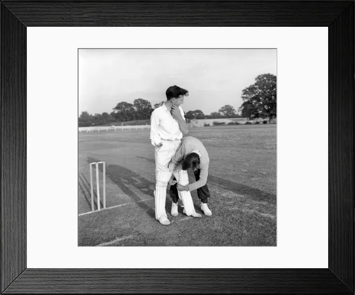 Framed Print : Joe Shoebridge one armed cricket player seen here at the crease Framed Print : Joe Shoebridge one armed cricket player seen here at the crease