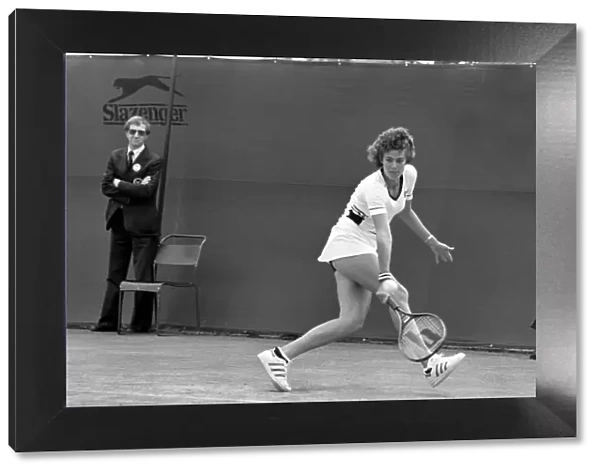 Wimbledon 1980. 7th day. Pam Shriver vs. B. J. King. Pam Shriver in action today (Monday)