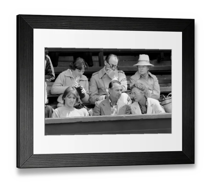 Framed Print : Wimbledon 1980. 7th day. Martina NavratilovaIs sister, her father