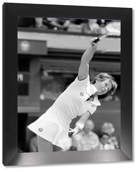 Wimbledon 1980: 2nd day. Navratilova vs. Kloss. Navratilova in action against Kloss