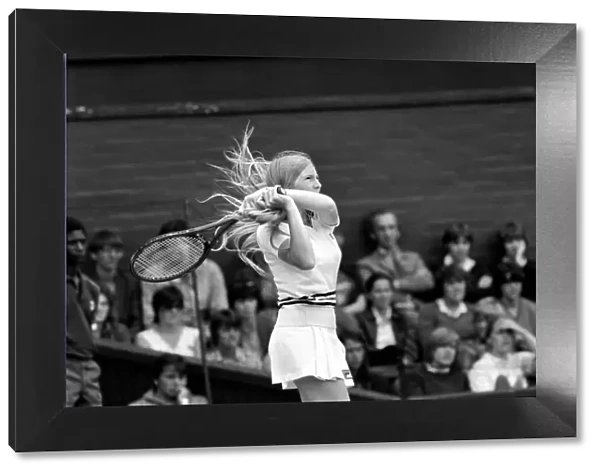 Wimbledon 1980. 7th day. Wade vs. Jaeger on the Centre court today. June 1980 80-3384-004