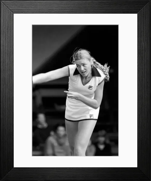 Framed Print : Wimbledon 1980: 2nd day. Tracey Austin vs. Miss A. Moulton. Miss A. Moulton Framed Print : Wimbledon 1980: 2nd day. Tracey Austin vs. Miss A. Moulton. Miss A. Moulton