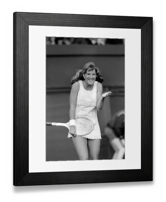 Framed Print : Wimbledon 1980: 2nd day. Tracey Austin vs. Miss A. Moulton. Tracey Austin Framed Print : Wimbledon 1980: 2nd day. Tracey Austin vs. Miss A. Moulton. Tracey Austin