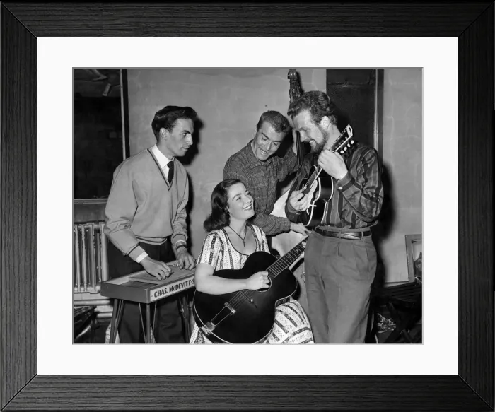 Framed Print : Barbara Douglas has her audition with Skiffles Marc Sharratt Framed Print : Barbara Douglas has her audition with Skiffles Marc Sharratt