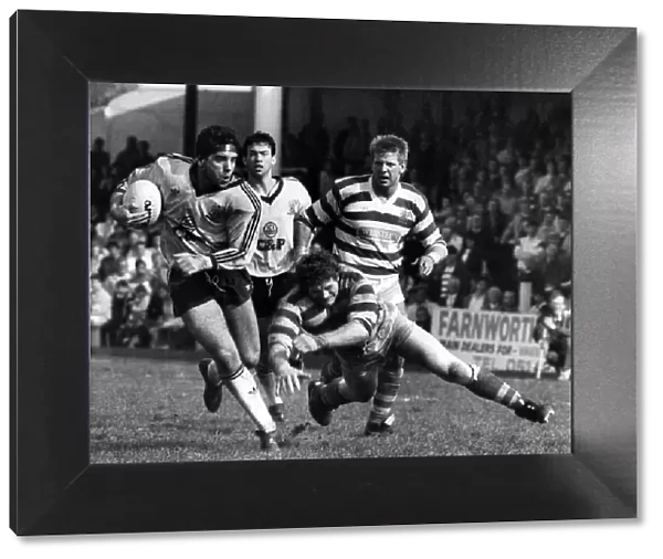 Eyres Richards scores a try for Widnes during their rugby league match. April 1988