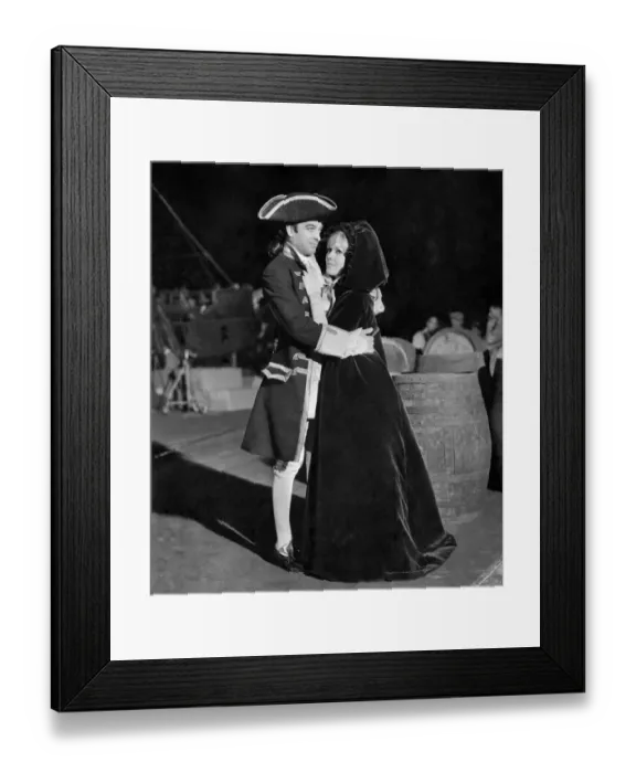 Framed Print : Actress Kim Novak as Moll Flanders with Richard Johnson in a scene from the film Framed Print : Actress Kim Novak as Moll Flanders with Richard Johnson in a scene from the film