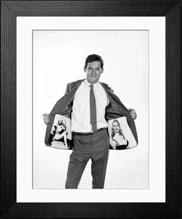 Framed Print : Clothing: Fashion: Menswear: Man wearing pin-up Jacket. Model: Michael Lester. 1962 B1639