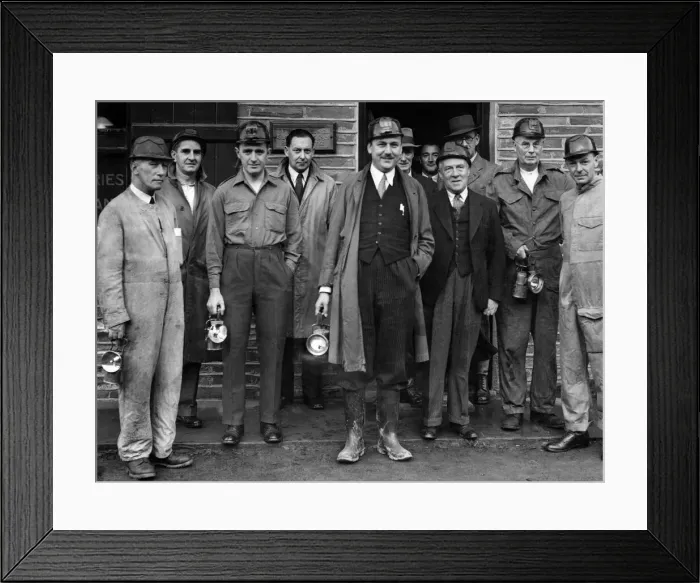 Framed Print : Mr. A. Robens, MP Parliamentary Secretary to the Ministry of Fuel and Power Framed Print : Mr. A. Robens, MP Parliamentary Secretary to the Ministry of Fuel and Power