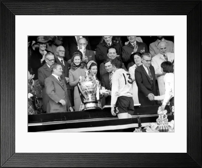 Framed Print : Rugby League Chalenge Cup Final at Wembley Stadium Warrington v Widnes Framed Print : Rugby League Chalenge Cup Final at Wembley Stadium Warrington v Widnes
