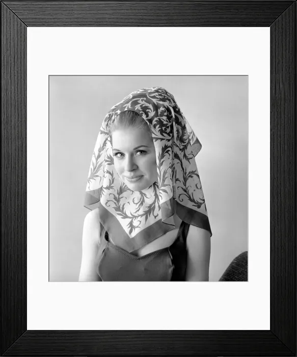 Framed Print : Clothing: Fashion: Headscarf. 1966 B1921-001