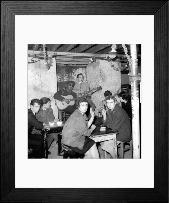 Framed Print : General scene of a Spanish cantina in central London. January 1954 A1d-001