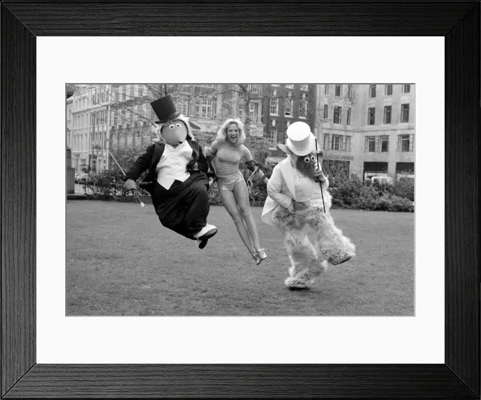 Framed Print : Samantha Stevens with wombles. April 1975 Framed Print : Samantha Stevens with wombles. April 1975