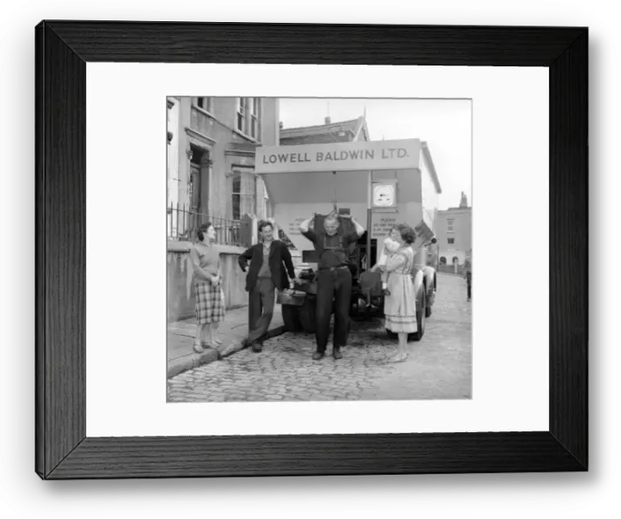 Framed Print : Bristol coal delivery, coal man weighs out delivery. Circa 1957