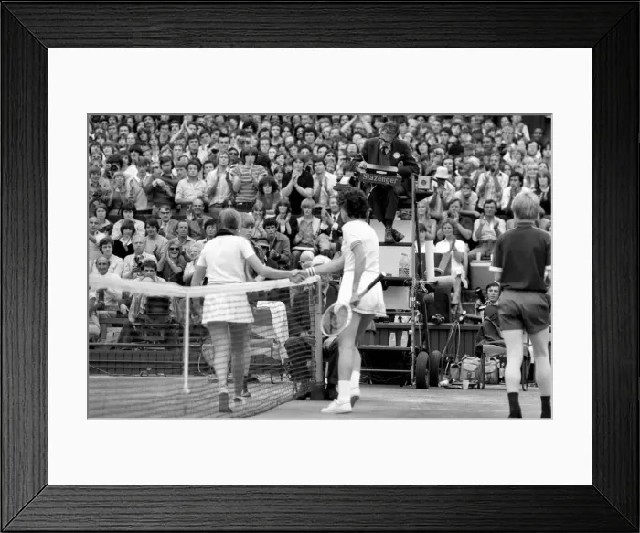 Framed Print : Wimbledon 1980 7th day. Wade vss Jaeger on the Centre court today. June 1980 80-3384-024 Framed Print : Wimbledon 1980 7th day. Wade vss Jaeger on the Centre court today. June 1980 80-3384-024