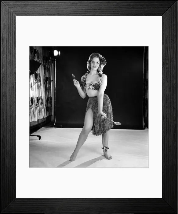 Framed Print : Hula girl costume modelled by Peggy Cage. E500-005 Framed Print : Hula girl costume modelled by Peggy Cage. E500-005