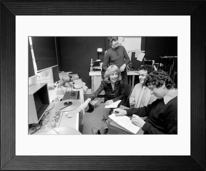 Framed Print : Esther Rantzen in the cutting room of the ThatOs Life'programme