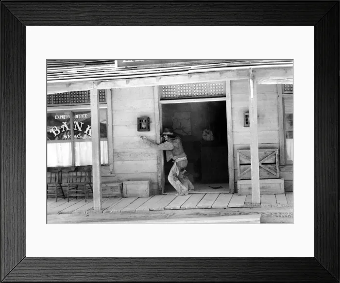 Framed Print : The highlight of a visit to Old Tucson, the famous movie location in the Arizona desert Framed Print : The highlight of a visit to Old Tucson, the famous movie location in the Arizona desert