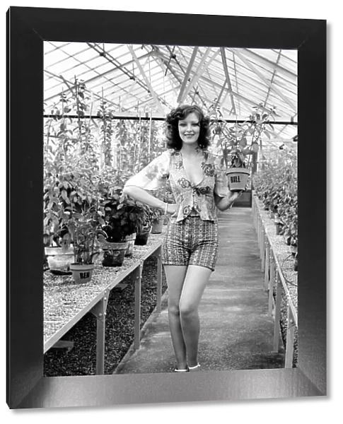 Model Nicole Garrie, 24, took Bill and Ben on their first outing to the Fuscia Greenhouse